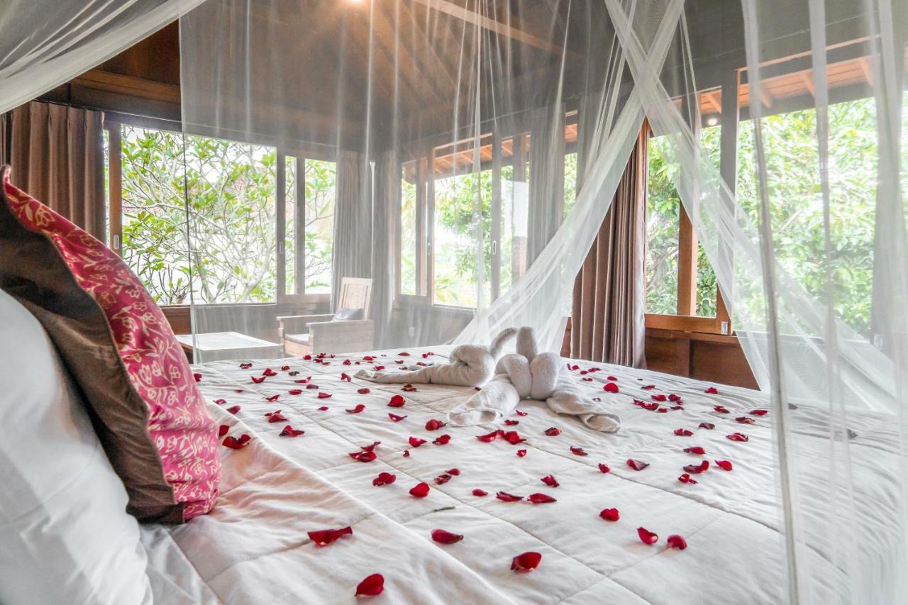 Sari Bamboo Bungalows Ubud Exterior foto